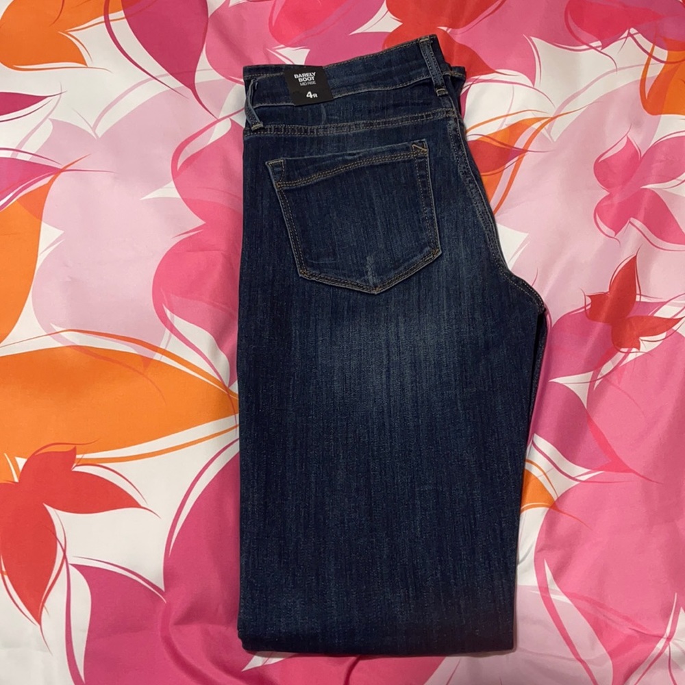 Express Barely Boot Mid Rise Jeans